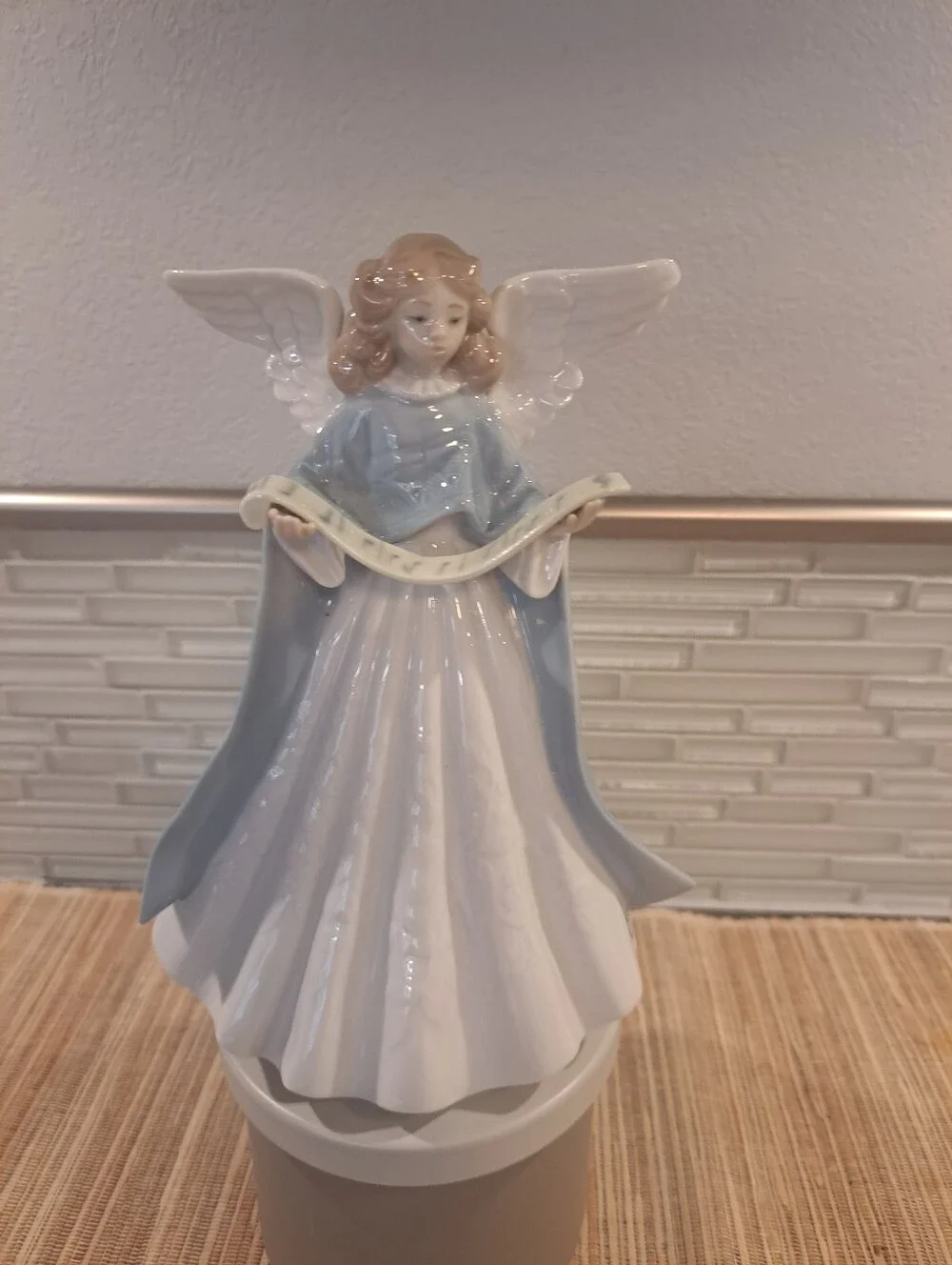 Vtg Lladro Angel Tree Topper Figurine #5719 Navidad Cantante